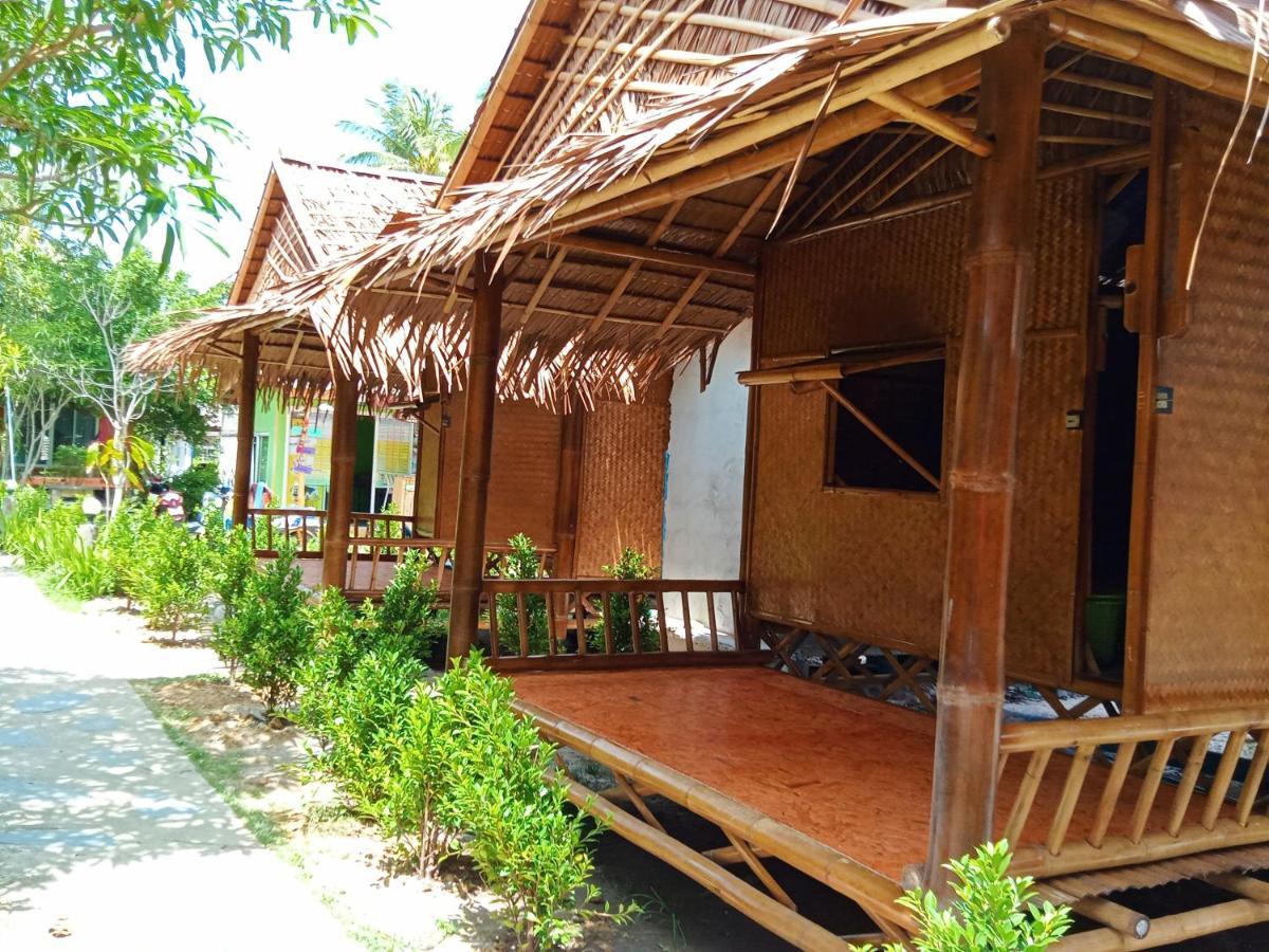 New Andaman Bay Bungalow Hotel Koh Lanta Exterior photo