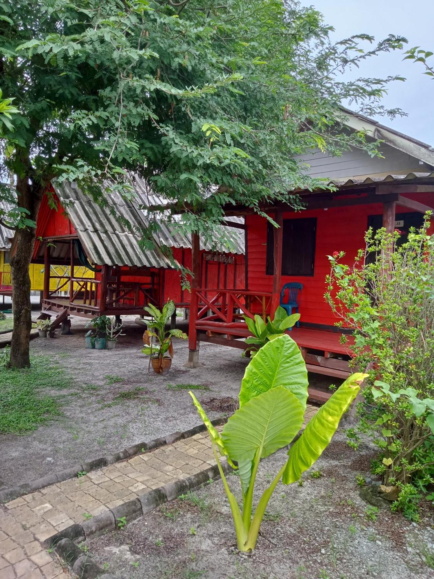 New Andaman Bay Bungalow Hotel Koh Lanta Exterior photo