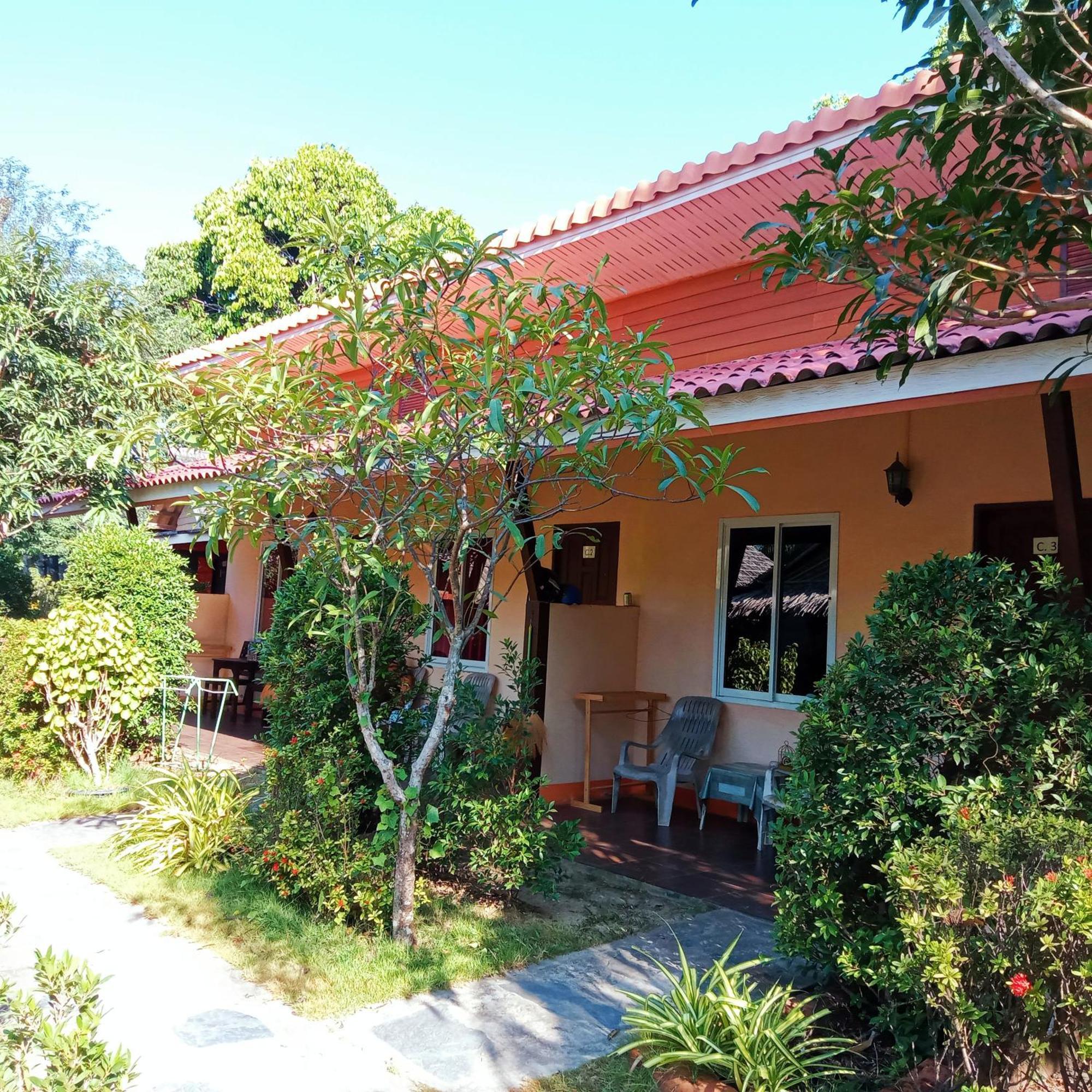 New Andaman Bay Bungalow Hotel Koh Lanta Room photo