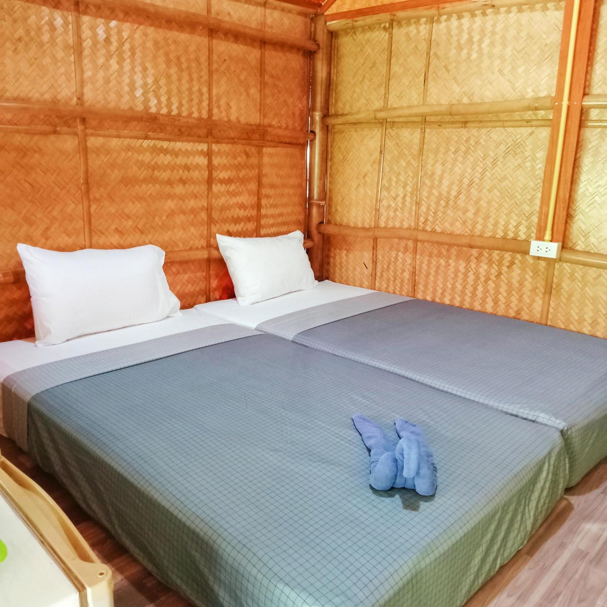 New Andaman Bay Bungalow Hotel Koh Lanta Room photo